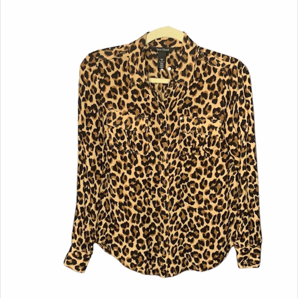 White‎ House Black Market Long Sleeve Leopard Print Silk Shirt Size 2